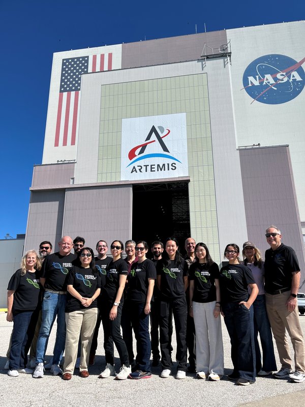 Gis-12 launch KSC tour